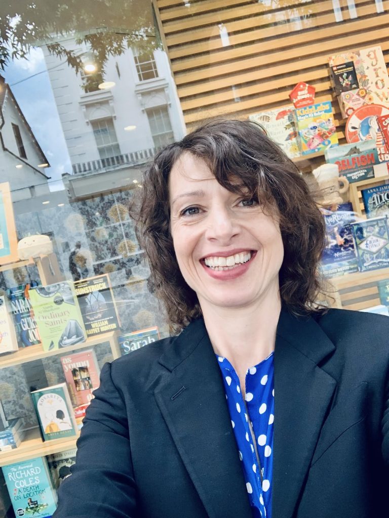 Vanessa selfie outside waterstones 2025